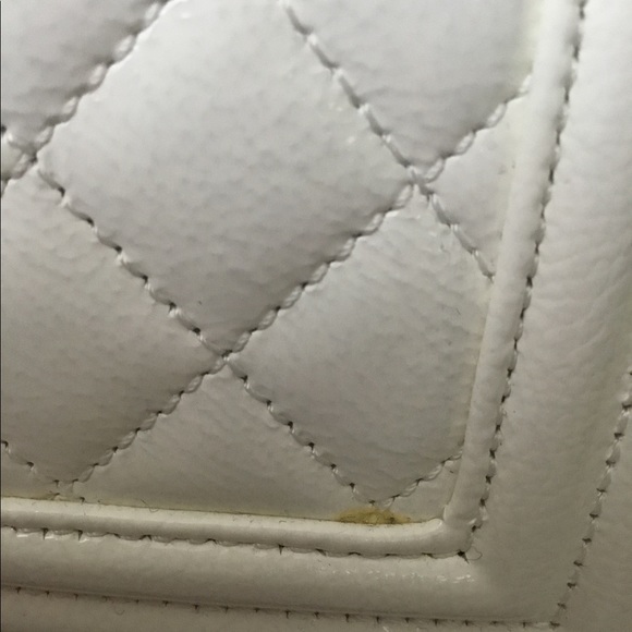 RARE CHANEL Boy square white patent bag - Picture 6 of 14